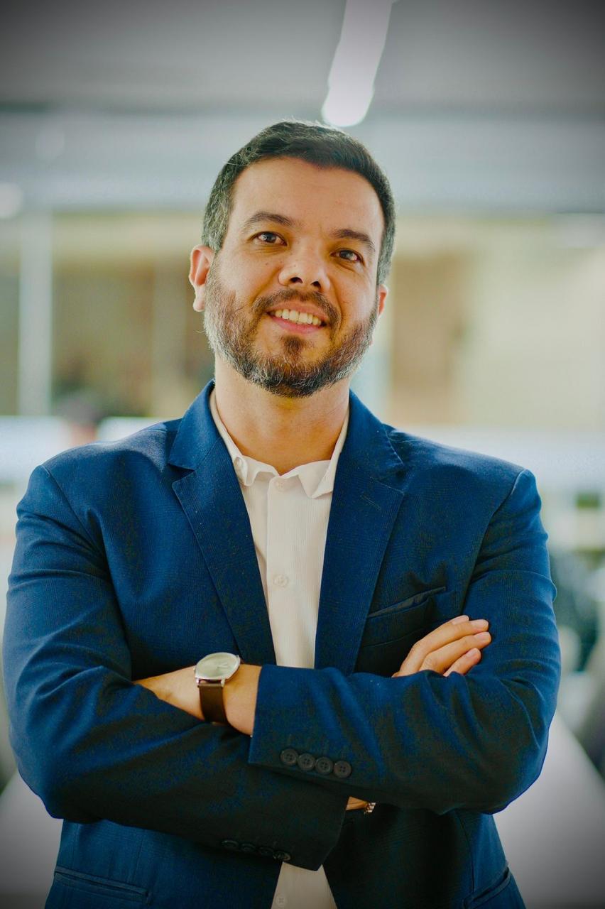 Fellipe Kumabe — Consultor de Imigração